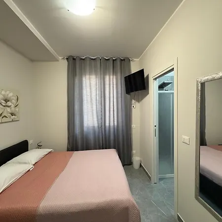 Waterfront 3*